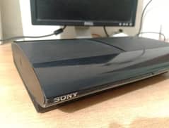 PlayStation 3 — Fat - In Good Condition with Free Games and Controller