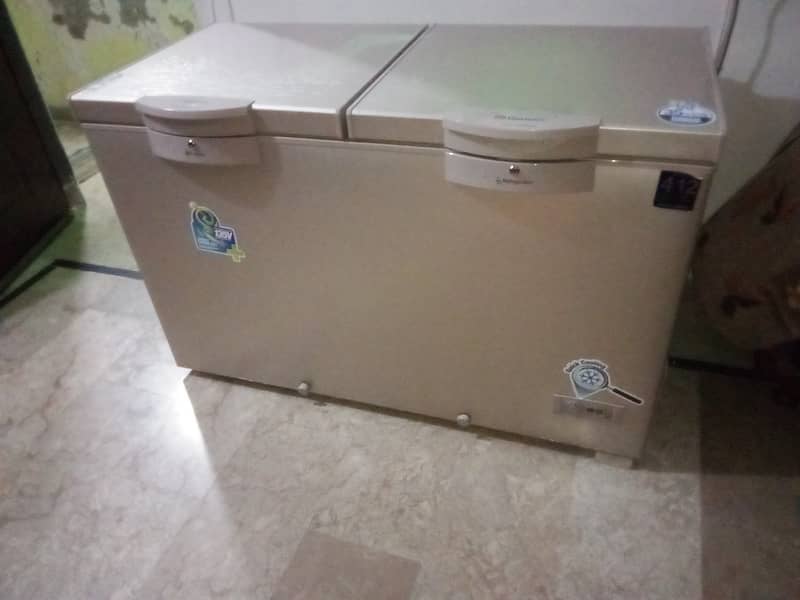 Dawlance deep freezer model: 2024 23% energy saving deep freezer 135V 0