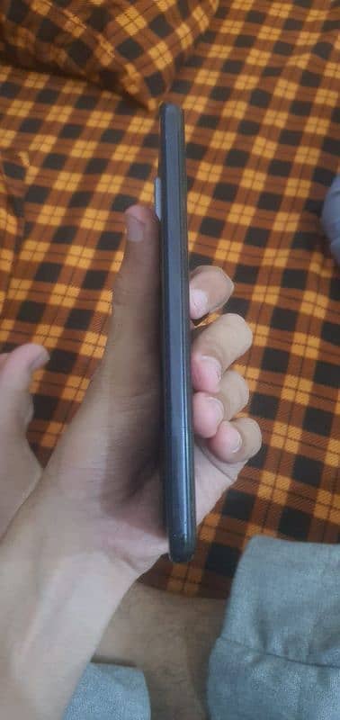 Vivo V21 8+4/128 pta approved 4