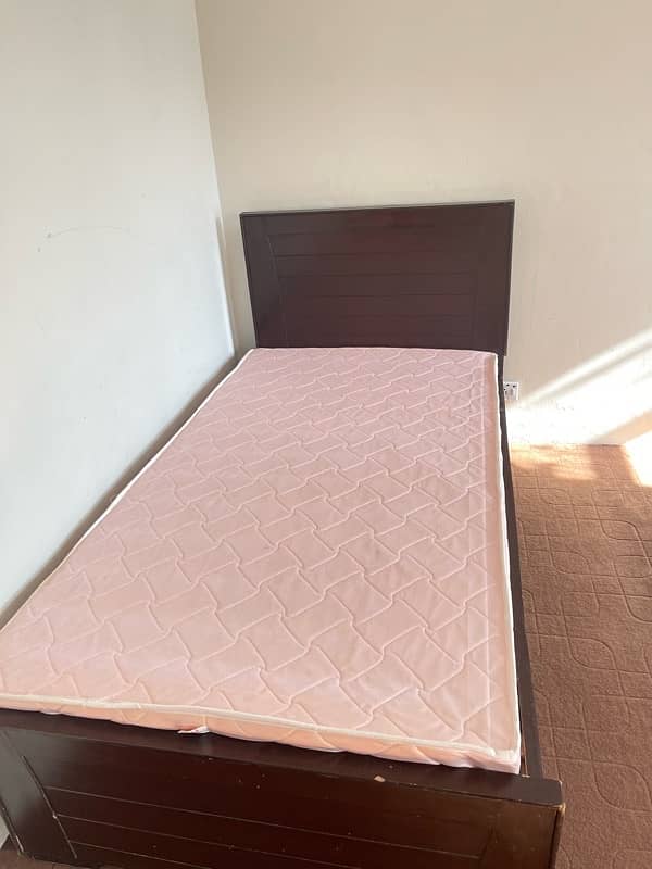 Single Bed without matress 1