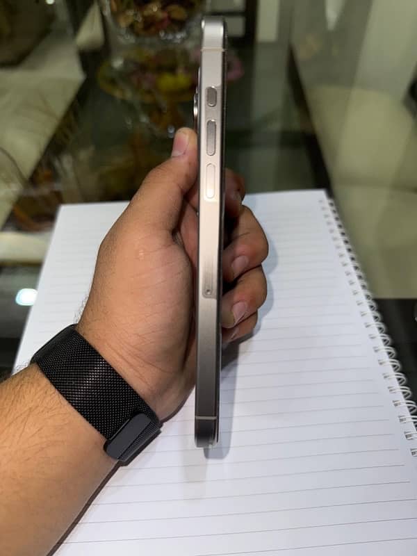 Iphone 15 Pro Max Nautral Titanium 256 GB Non PTA Bought From UK 1