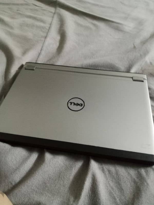 Dell 3330 corei3 3rd generation 4 GB Ram 320 GB hard ok 2