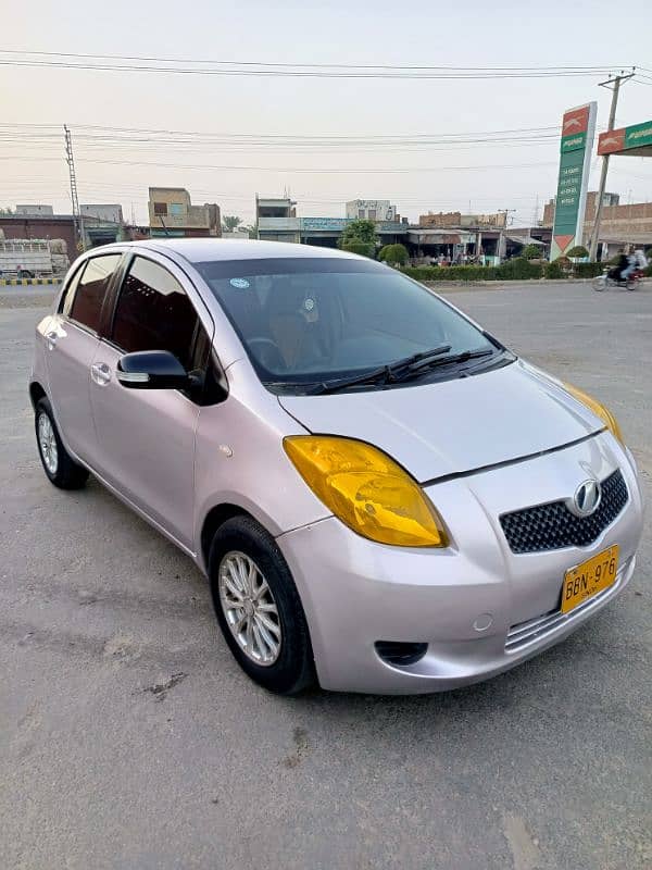 Toyota Vitz 1900 1