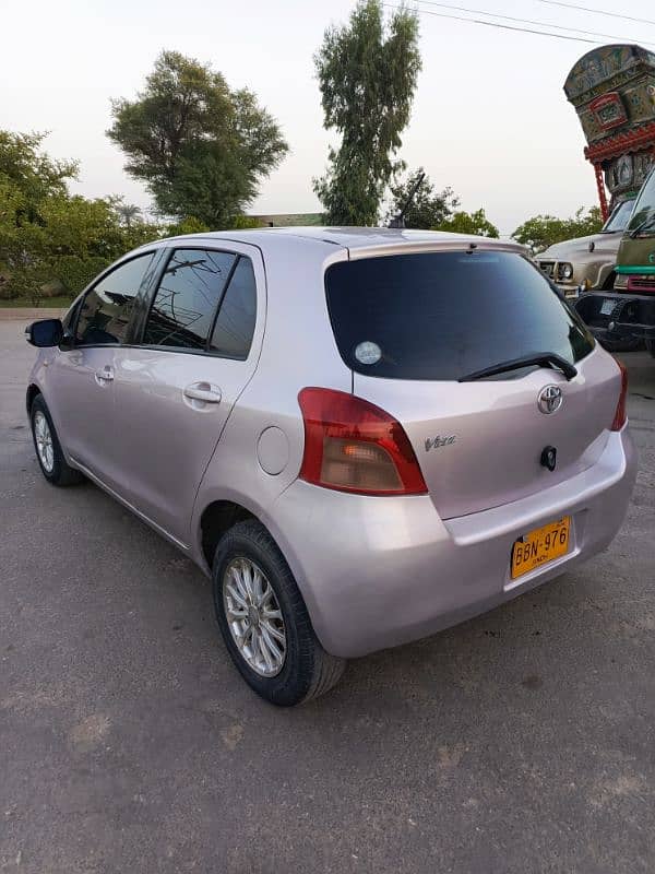 Toyota Vitz 1900 11