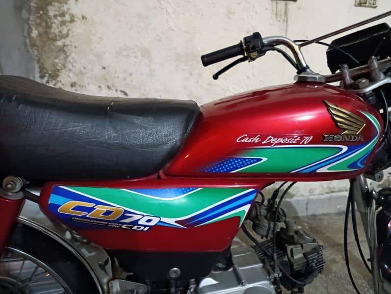 HONDA CD 70.2018 MODEL 7