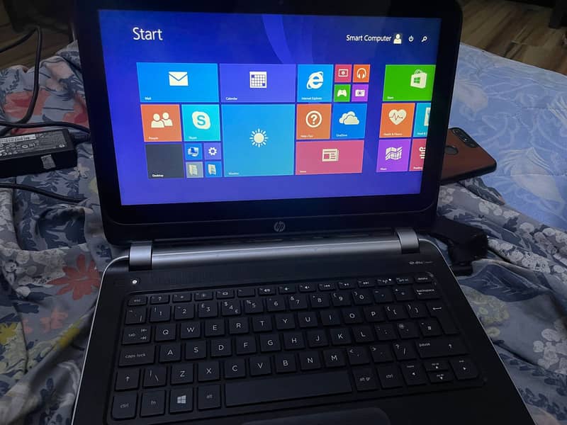 HP Pavilion TS 11 Notebook PC - 8GB RAM, 180GB SSD, Touchscreen 10