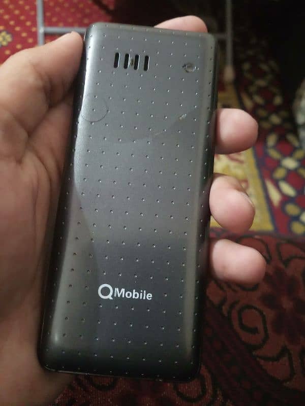 Qmobile 0