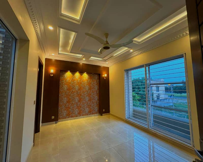 10 Marla brand New House for Rent in Bahria Town 26