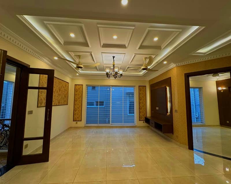 10 Marla brand New House for Rent in Bahria Town 30