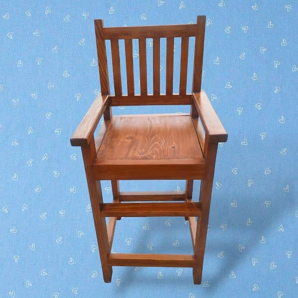 wooden high chair for kids / toddlers 9