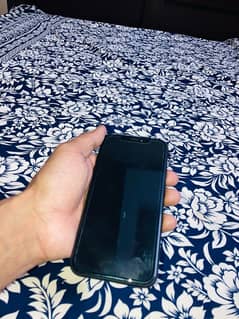 iphone xr 64gb