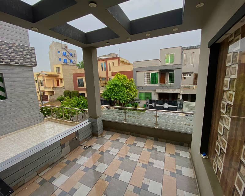 5 Marla House for Rent in Bahria Town Sector D 6