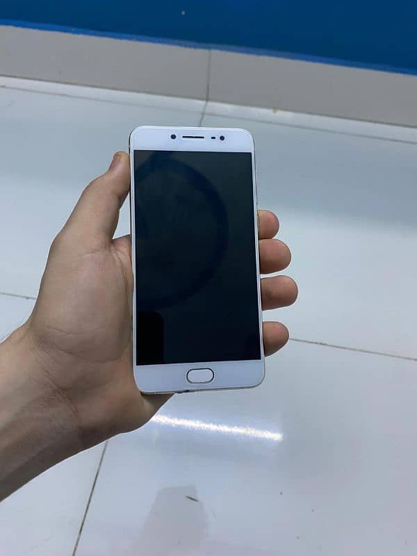 Vivo X7 4/64 1