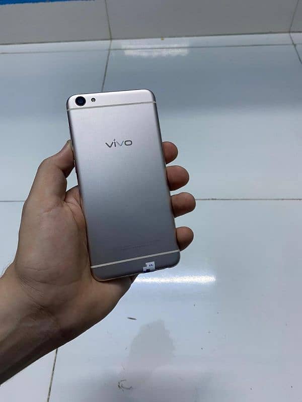 Vivo X7 4/64 4