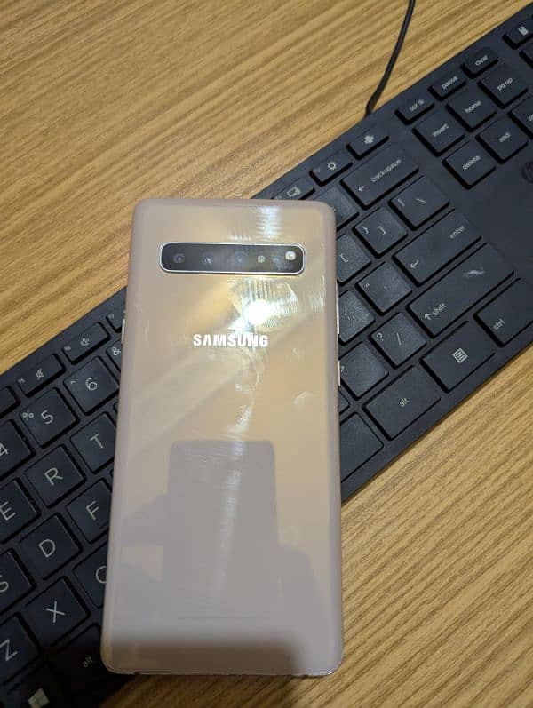 Samsung Galaxy S10 5g approved 1