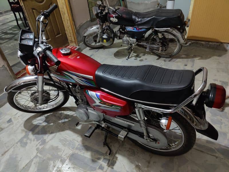 ہونڈا 125cc 5