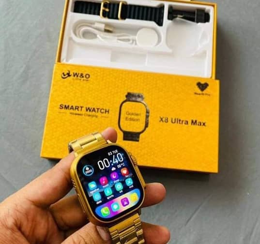 X8 Ultra Max Smart Watch Golden Edition 3