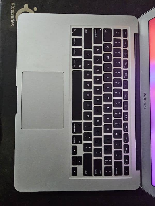 Macbook AIR 2013 silver 1