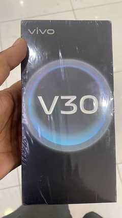 vivo v30 pin packed non attactive