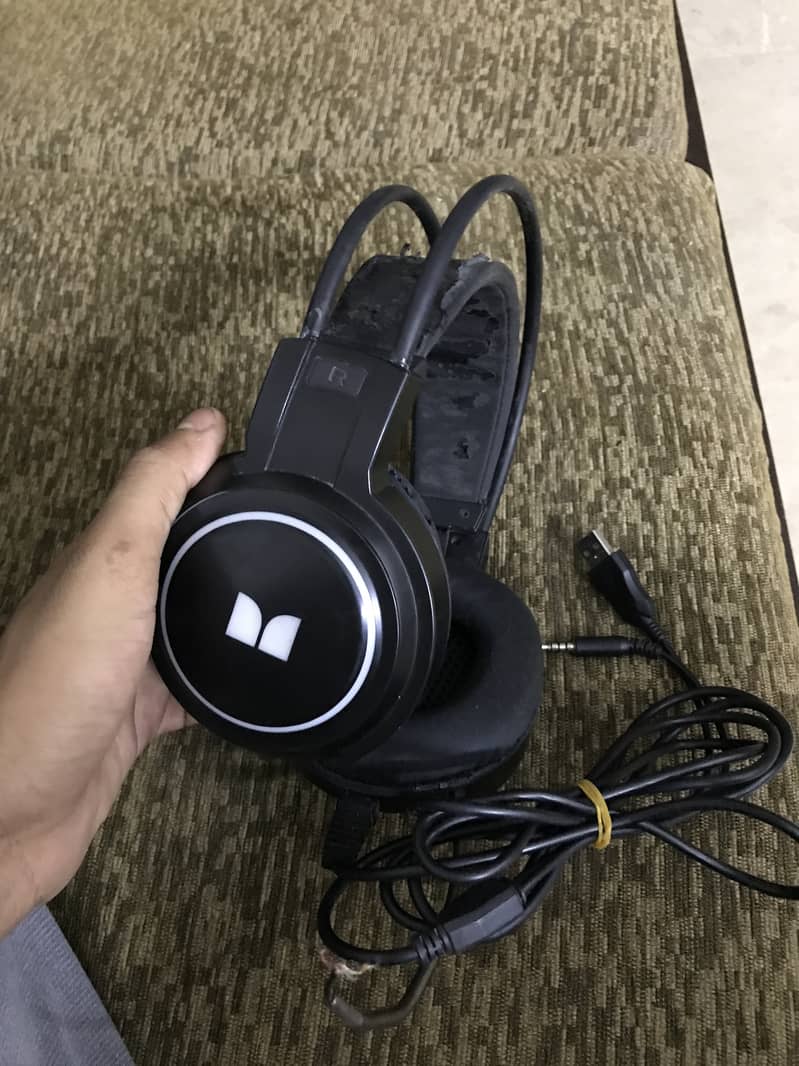 2 monster gaming headphones 1