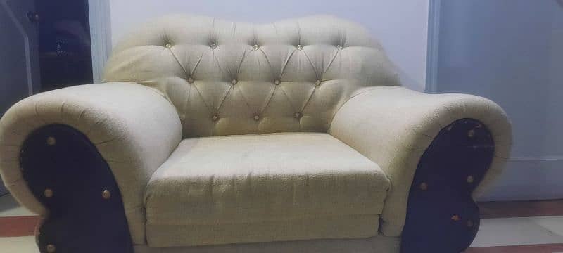 Sofa Set of (1 seater, 2 seater, 3 seater) 2