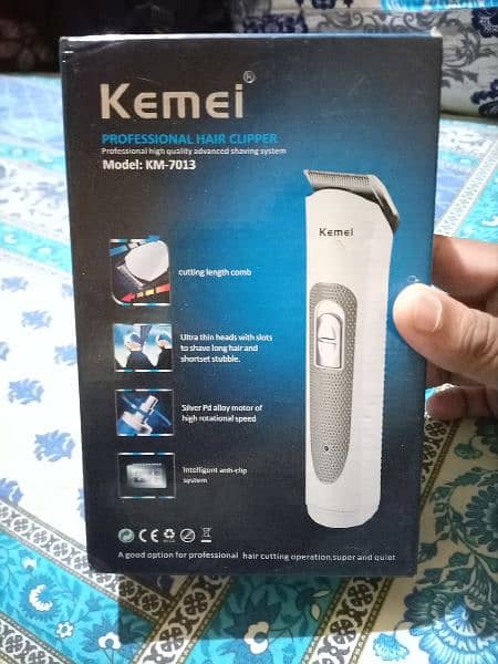 KEMEI Hair Clipper 0