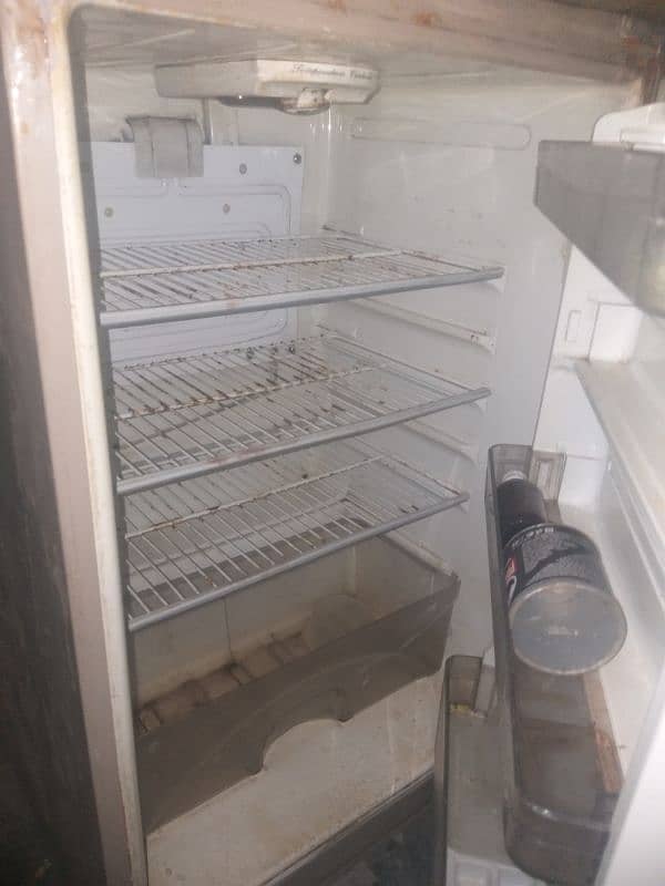 A freezer use full 10 by 8 condition 4