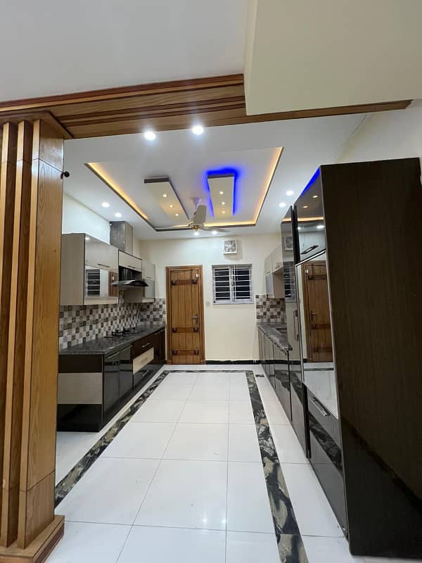 "DREAM HOME RENTAL! 7 Marla Double Storey House In Bahria Town" 7