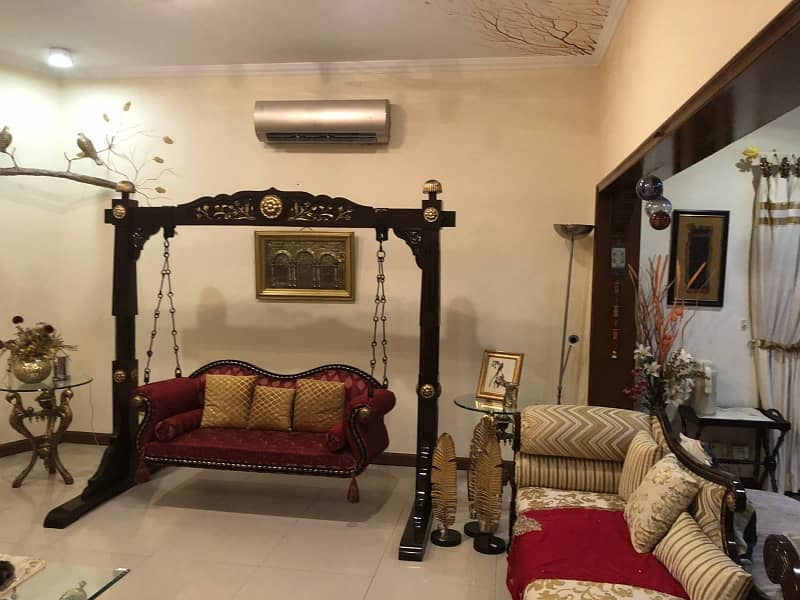 10 Marla Slightly Used House For Sale In Punjab Coop Housing Society Lahore 4