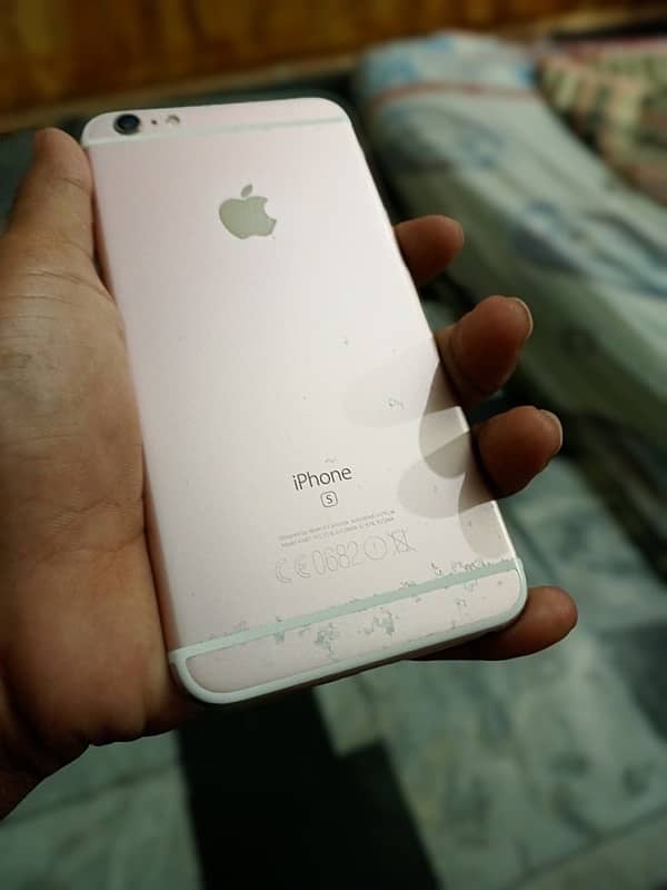 i phone 6s plus  pta approved 3