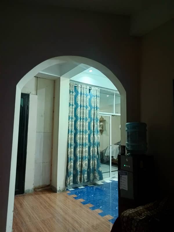 Brand new tile floor flat for rent in main bhala chok Johar for office software house and call centre 6