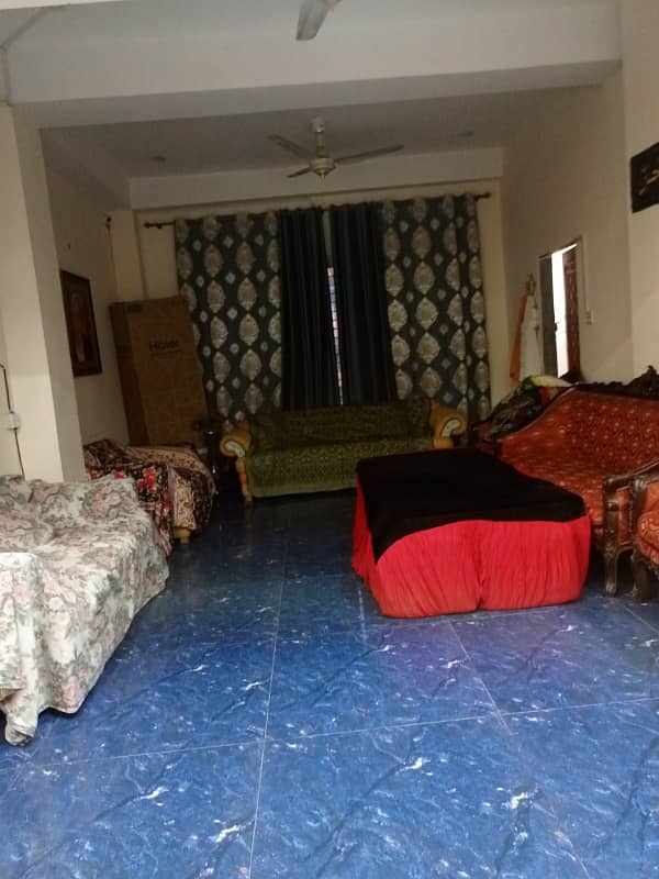 Brand new tile floor flat for rent in main bhala chok Johar for office software house and call centre 11