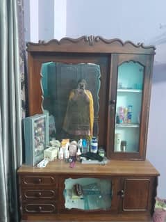 Dressing table