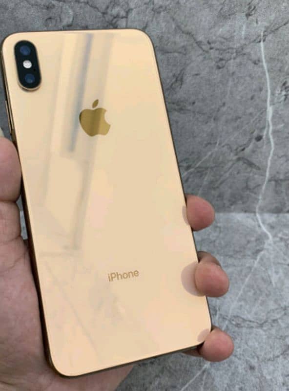 iphone XS Golden 2