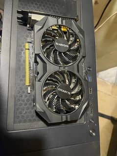 gigabyte 950 2gb ddr5