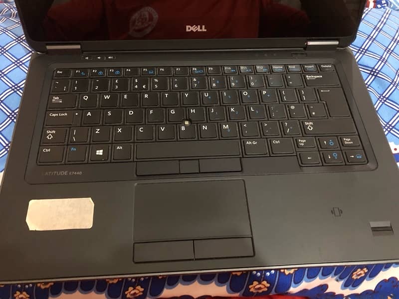 Dell lattitude E7440 1