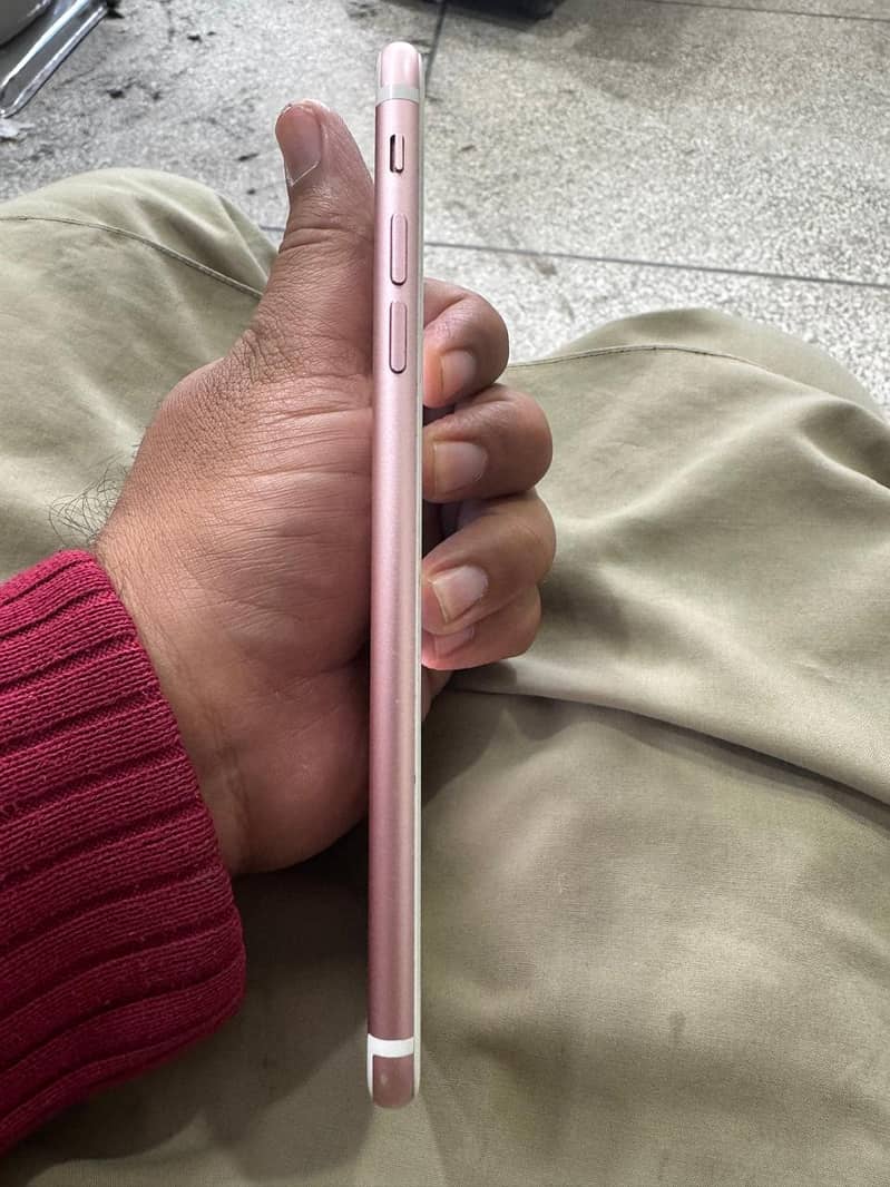 Iphone 7 plus 128 GB PTA Approve 4