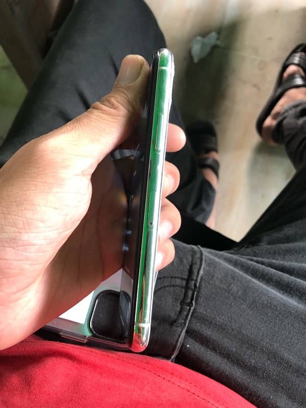 iPhone 11 Pro 512gb non pta 3