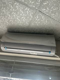 haier pearl 1 ton Dc Inverter 3 months used only