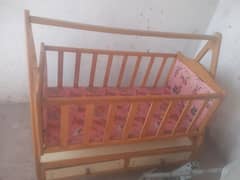 baby cot