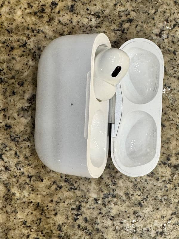 apple airpods pro 2nd gen 4