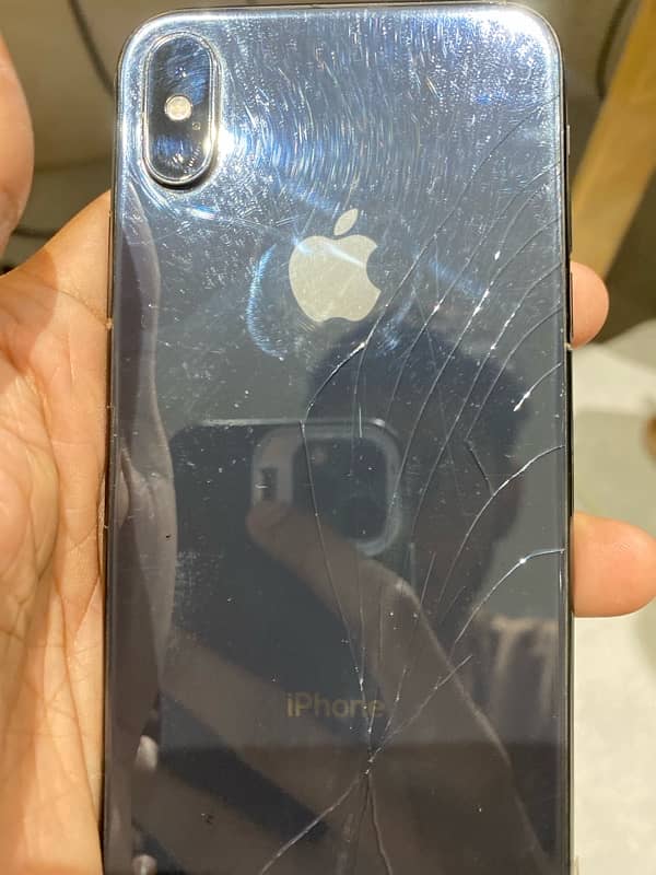 I phone X , F-U 64gb all ok just back glass broken 5