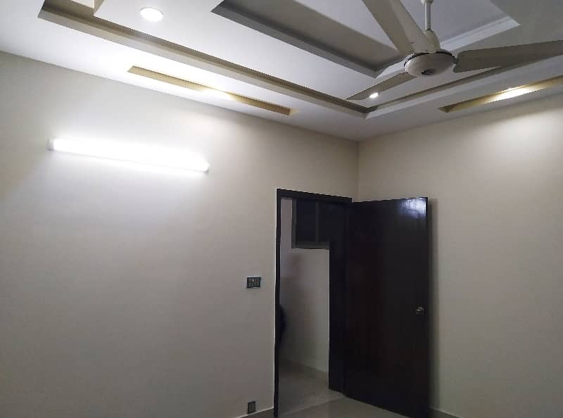 01 Kanal Likely Brand New Upper Portion Available For Rent In DHA Lahore Cantt 3