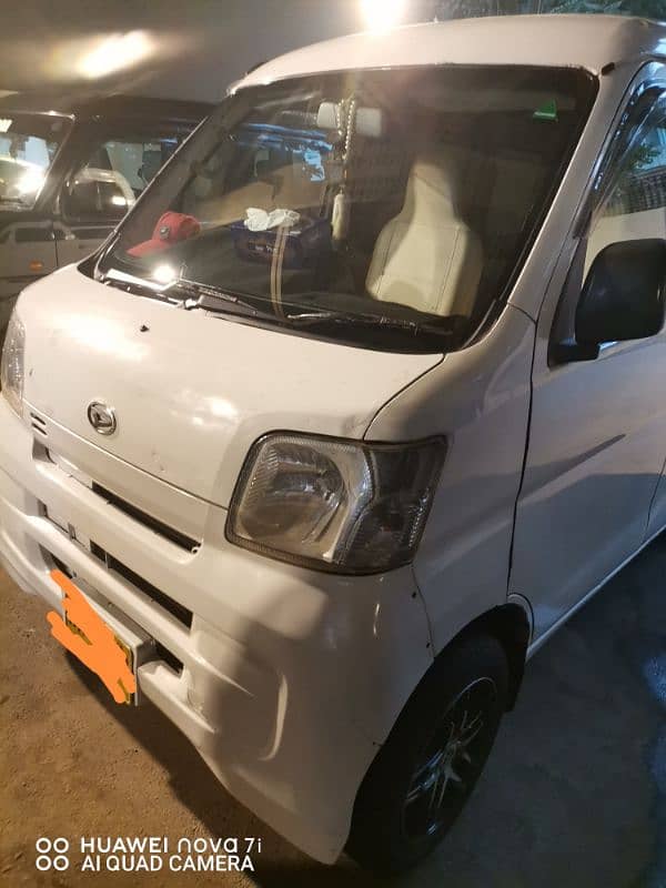 Daihatsu Hijet 2011 1