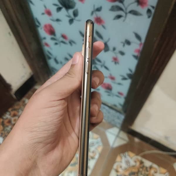 xs max lush condition non pta factory unlock non active 2 month simtim 4