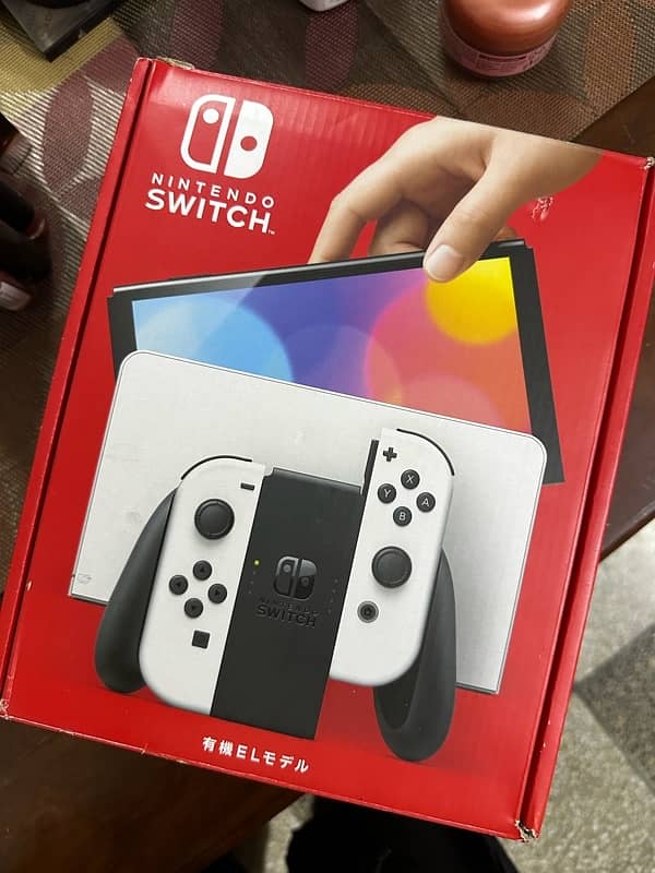 Nintendo Switch OLED 256GB 1