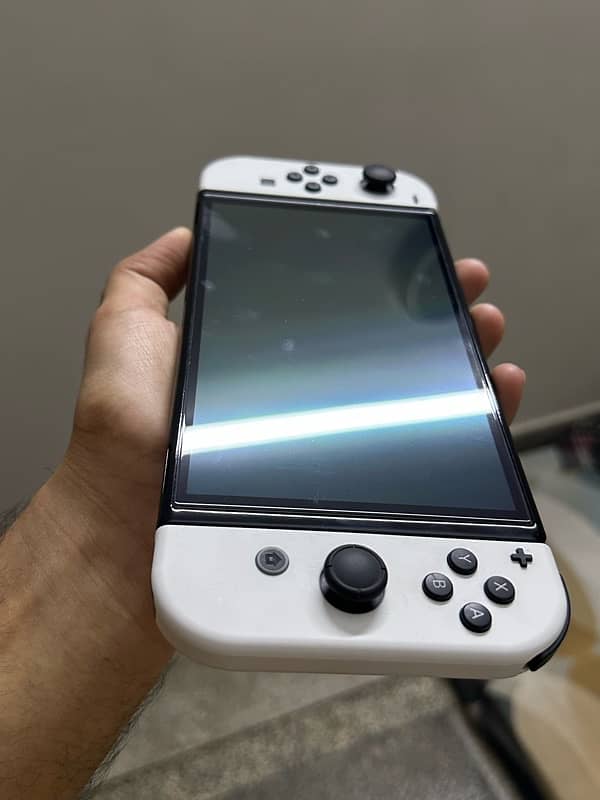 Nintendo Switch OLED 256GB 4