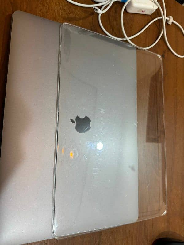 Macbook pro 2019 i9 16gb/1TB 1