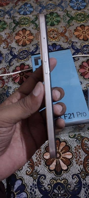 oppo f21 pro 6