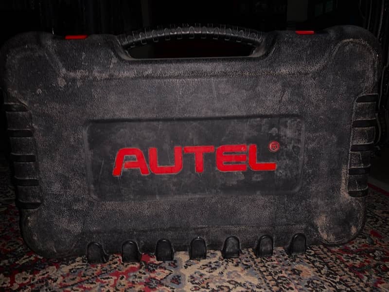 Autel MaxiSys MS906 BT Car Diagnostics Computer 1